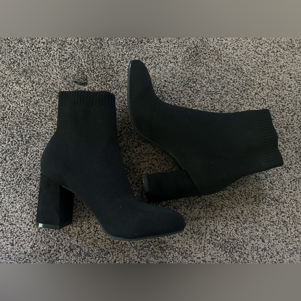 Black Heeled Boots